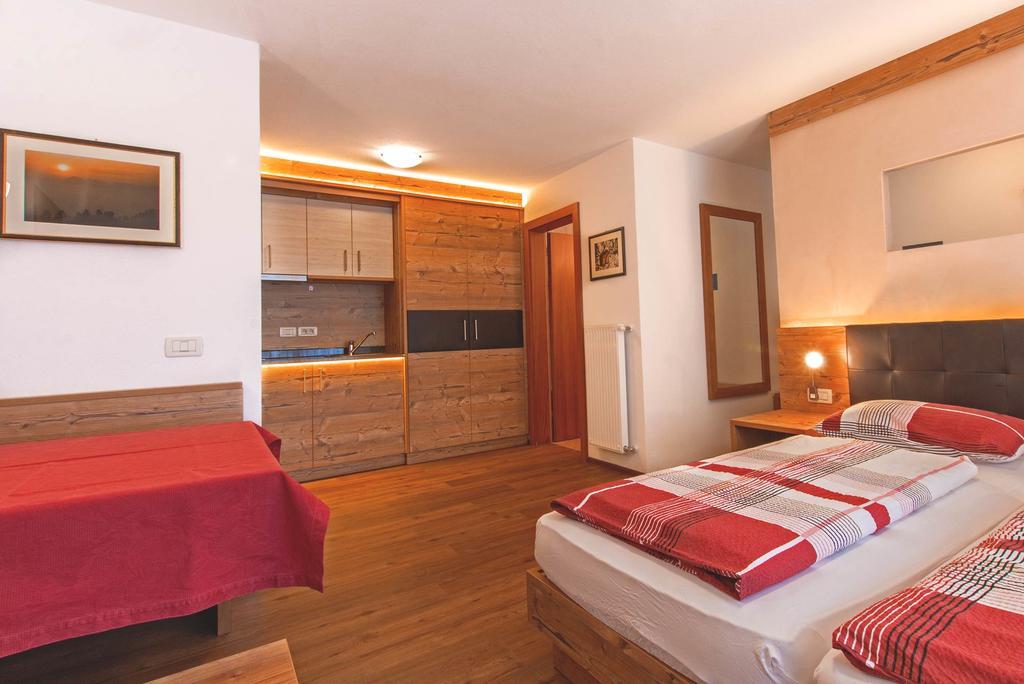Residence Araldina San Cassiano  Habitación foto