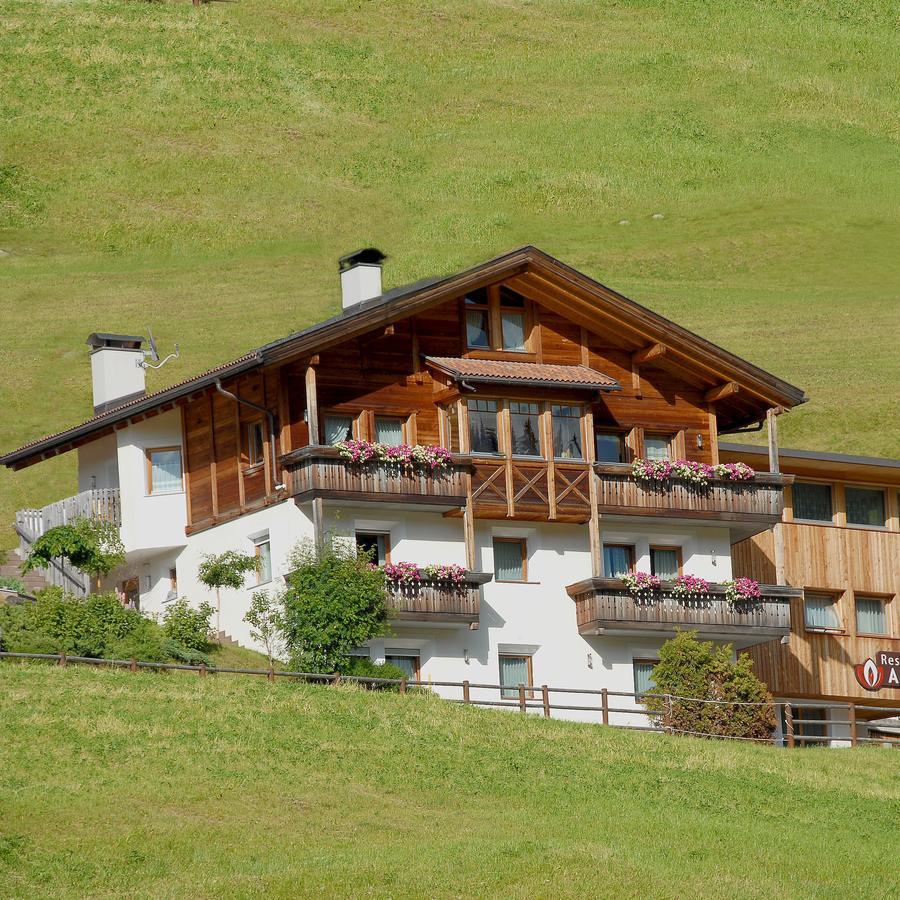 Residence Araldina San Cassiano  Exterior foto
